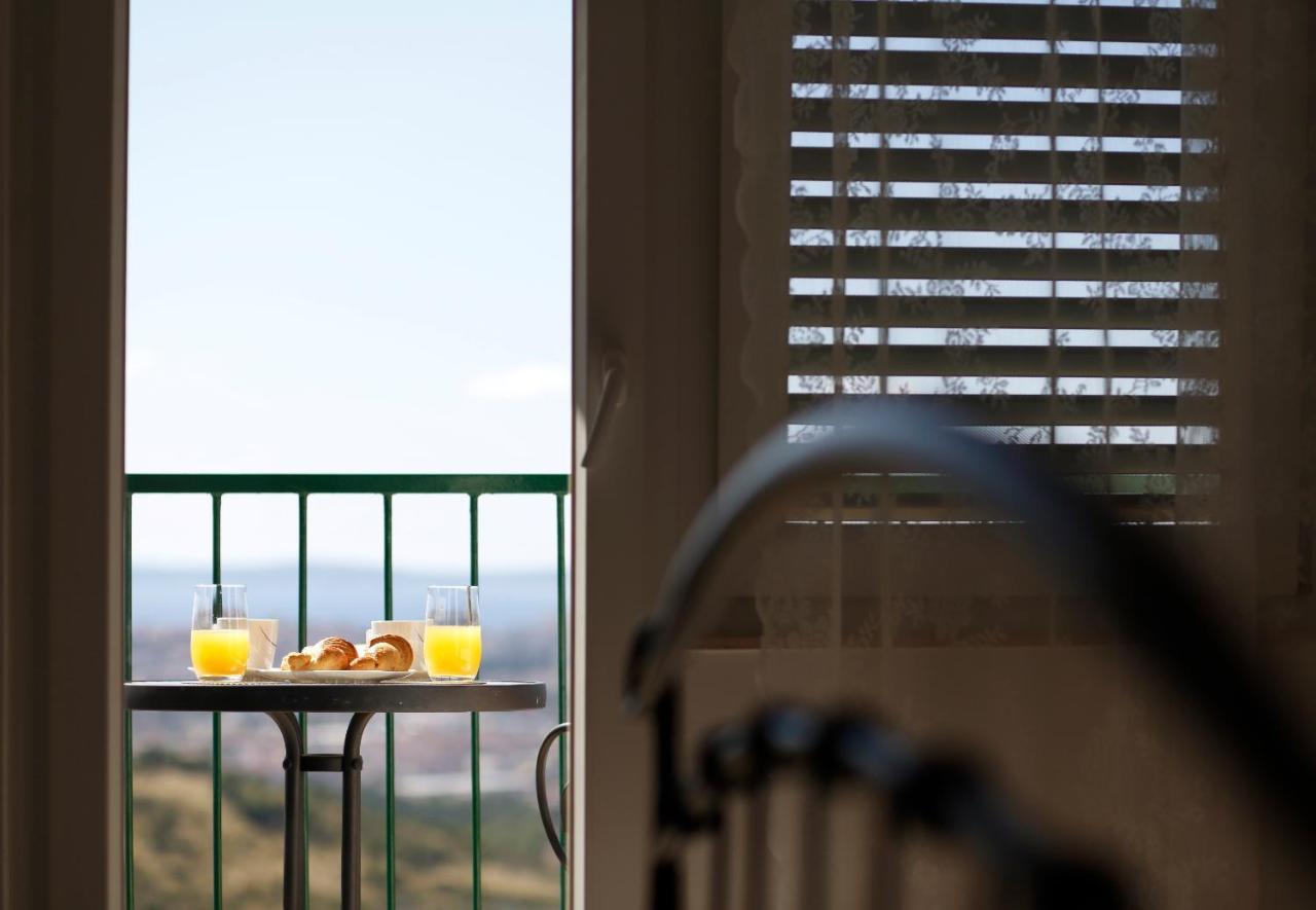 Holiday Home Miklica 克利斯 外观 照片