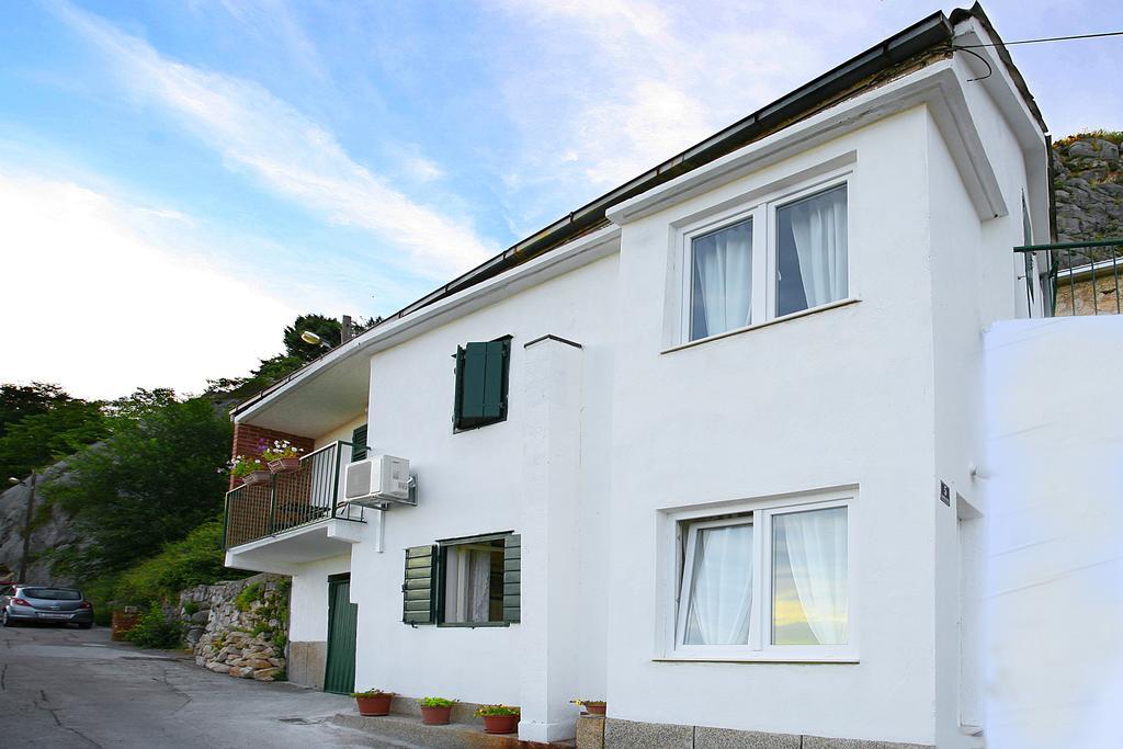 Holiday Home Miklica 克利斯 外观 照片